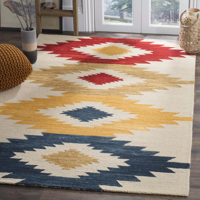 Safavieh Aspen 4'-0" x 6'-0" Rug in Ivory / Multi