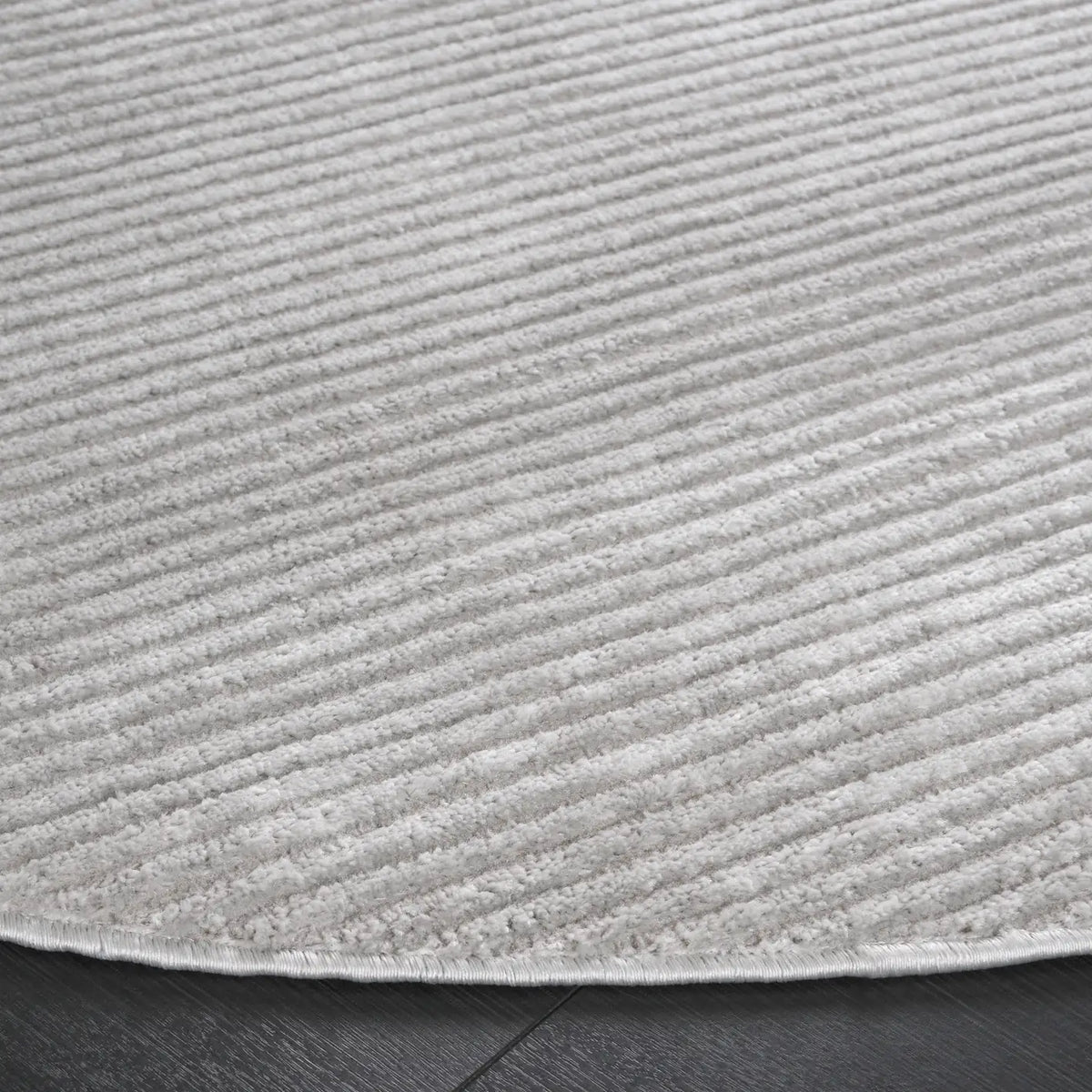 Safavieh Saylor 100 6'-3" x 6'-3" Rug in Grey
