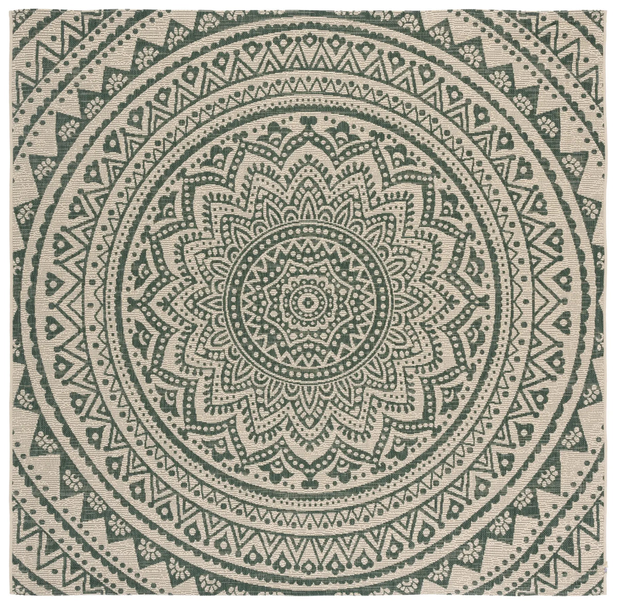 Safavieh Courtyard 6'-7" x 6'-7" Rug in Beige / Dark Green