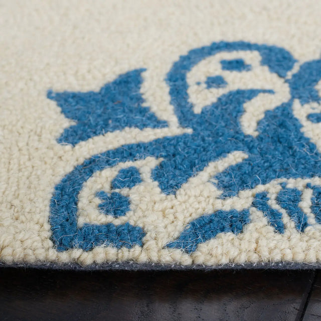 Safavieh Chelsea 5'-0" x 5'-0" Rug in Ivory / Blue