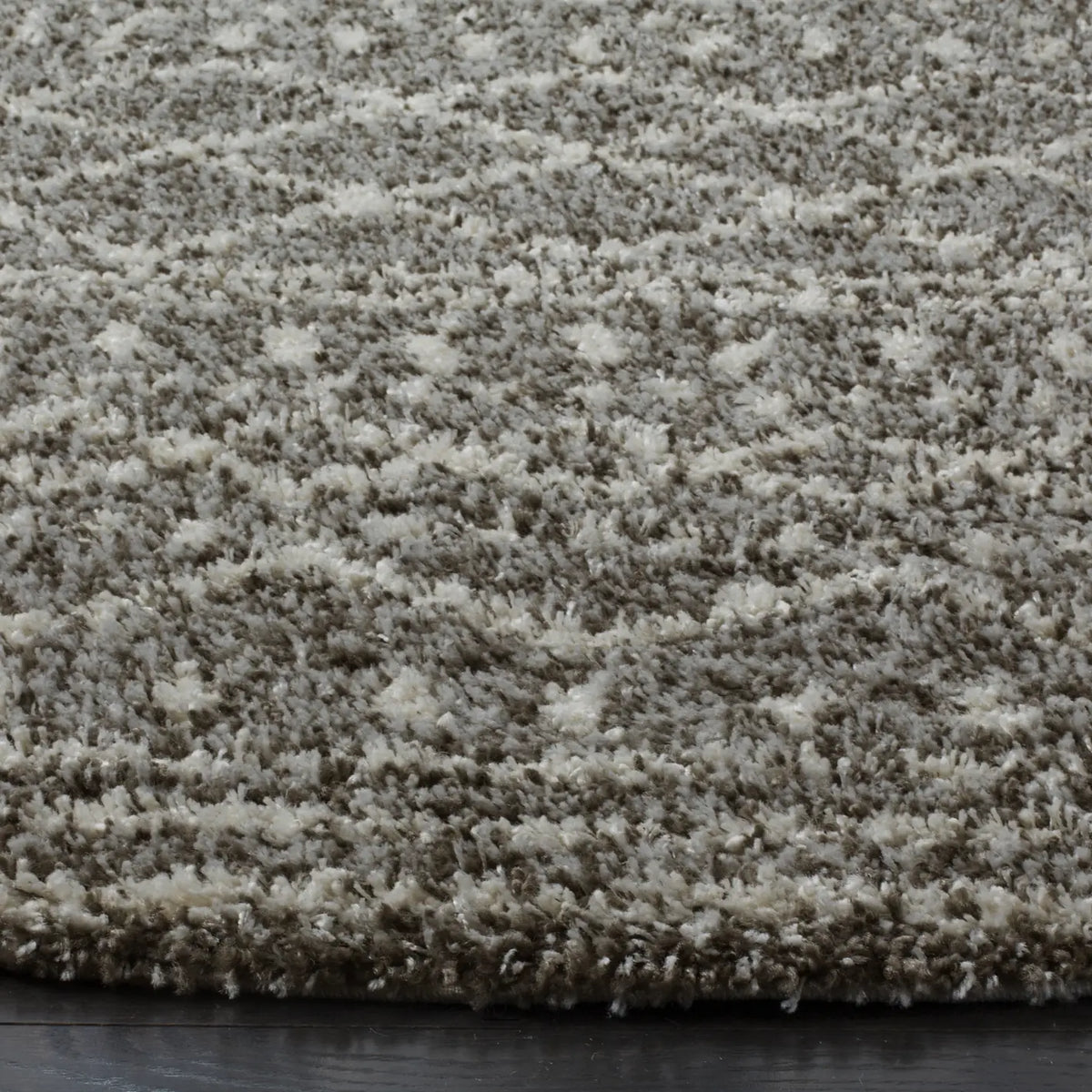 Safavieh Arizona Shag 10'-0" x 10'-0" Rug in Brown / Ivory