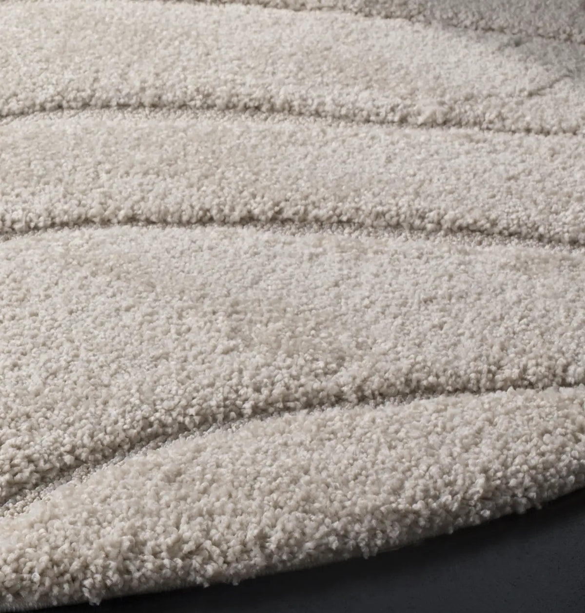 Safavieh Florida Shag 5'-0" x 5'-0" Rug in Creme / Creme