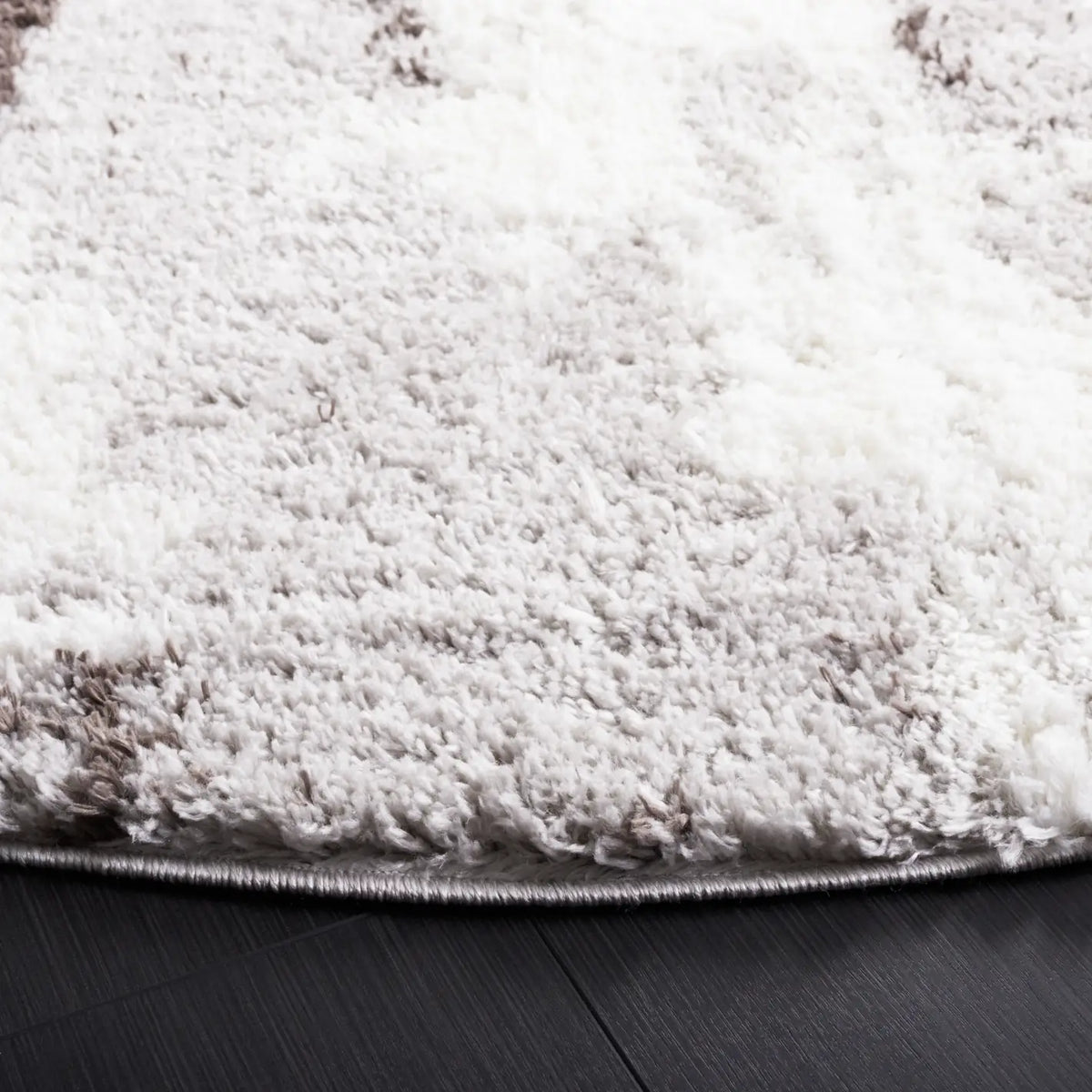 Safavieh Berber Shag 7'-0" x 7'-0" Rug in Grey / Dark Grey