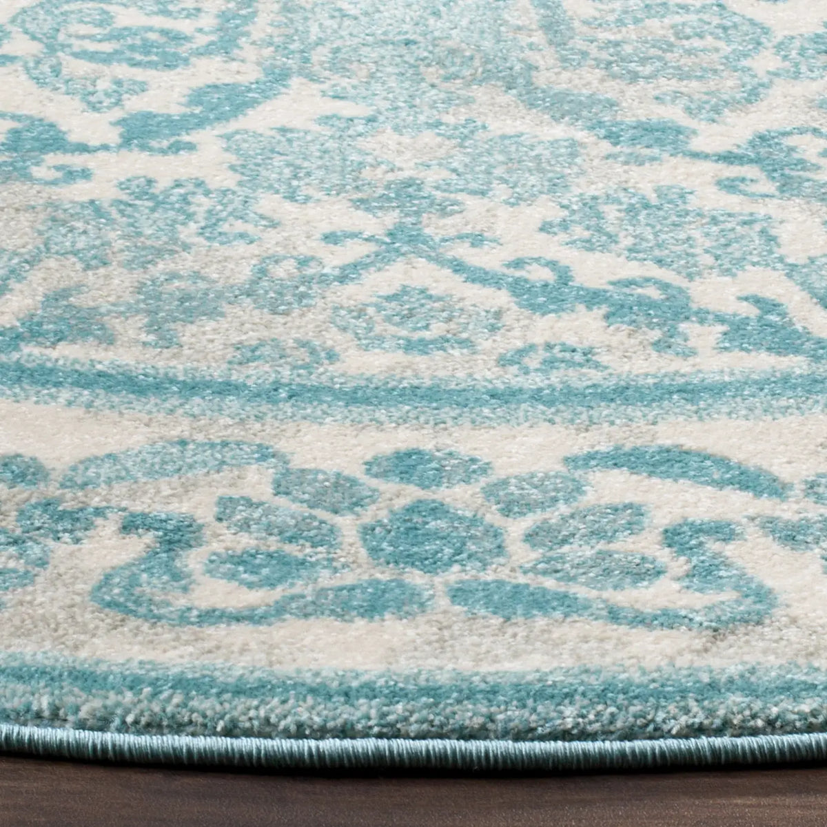 Safavieh Evoke 6'-7" x 6'-7" Rug in Ivory / Light Blue