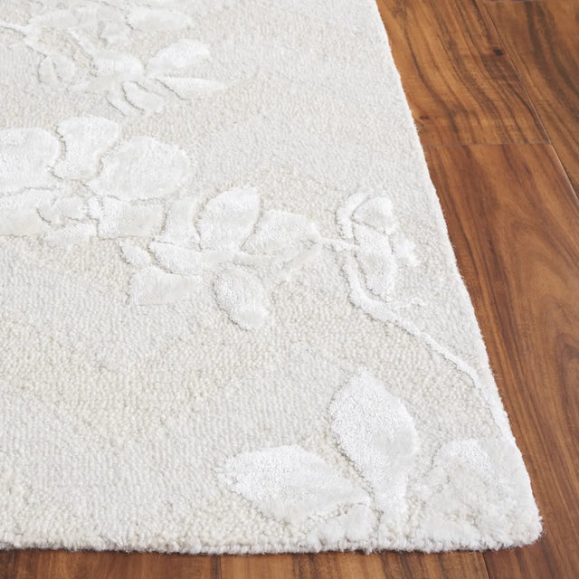 Safavieh Glamour 4'-0" x 6'-0" Rug in Ivory