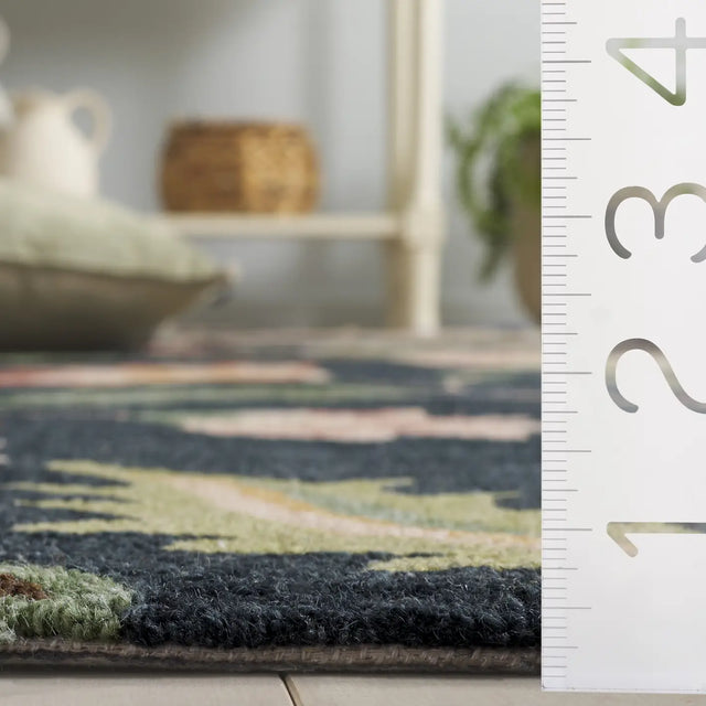 Safavieh Jardin 4'-0" x 6'-0" Rug in Blue / Light Green
