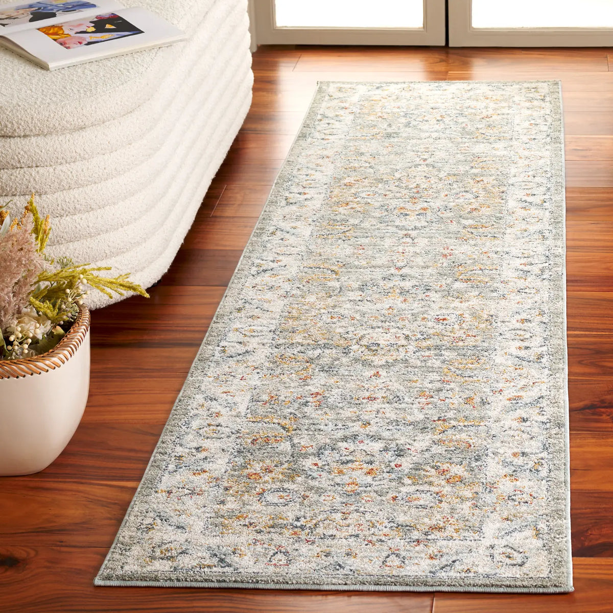 Safavieh Avalon 2'-2" x 8'-0" Rug in Grey / Light Blue