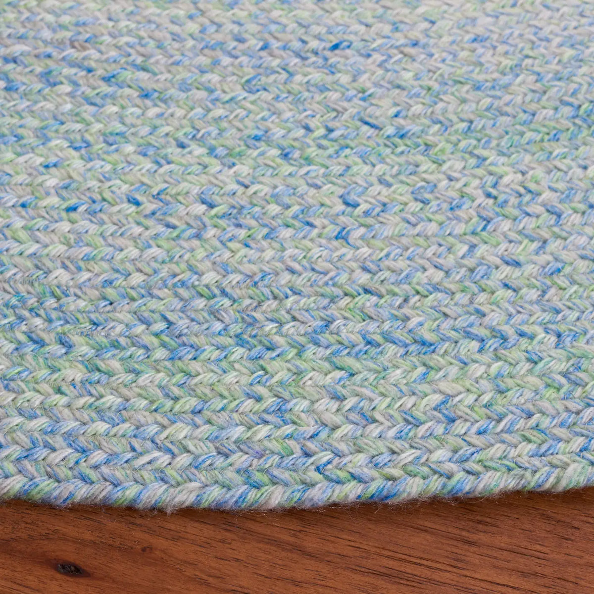 Safavieh Braided 5'-0" x 5'-0" Rug in Green / Blue