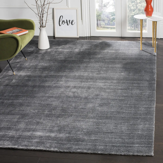 Safavieh Mirage 6'-0" x 9'-0" Rug in Graphite