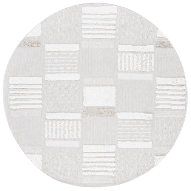 Safavieh Trends 6'-7" x 6'-7" Rug in Beige / Ivory