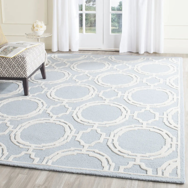 Safavieh Cambridge 8'-0" x 10'-0" Rug in Blue / Ivory