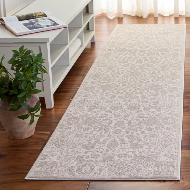 Safavieh Reflection 2'-3" x 8'-0" Rug in Ivory / White