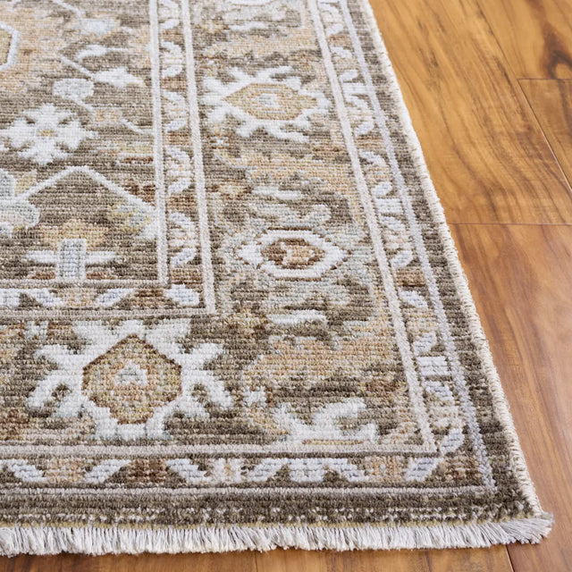 Safavieh Vintage Westwood 4'-0" x 6'-0" Rug in Brown / Beige Ivory