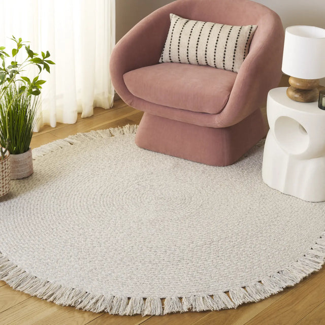 Safavieh Braided 5'-0" x 5'-0" Rug in Silver / Beige