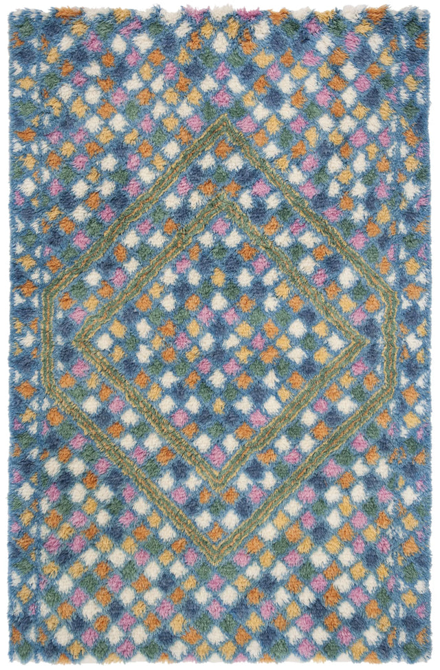 Safavieh Casablanca 5'-0" x 8'-0" Rug in Ivory / Blue