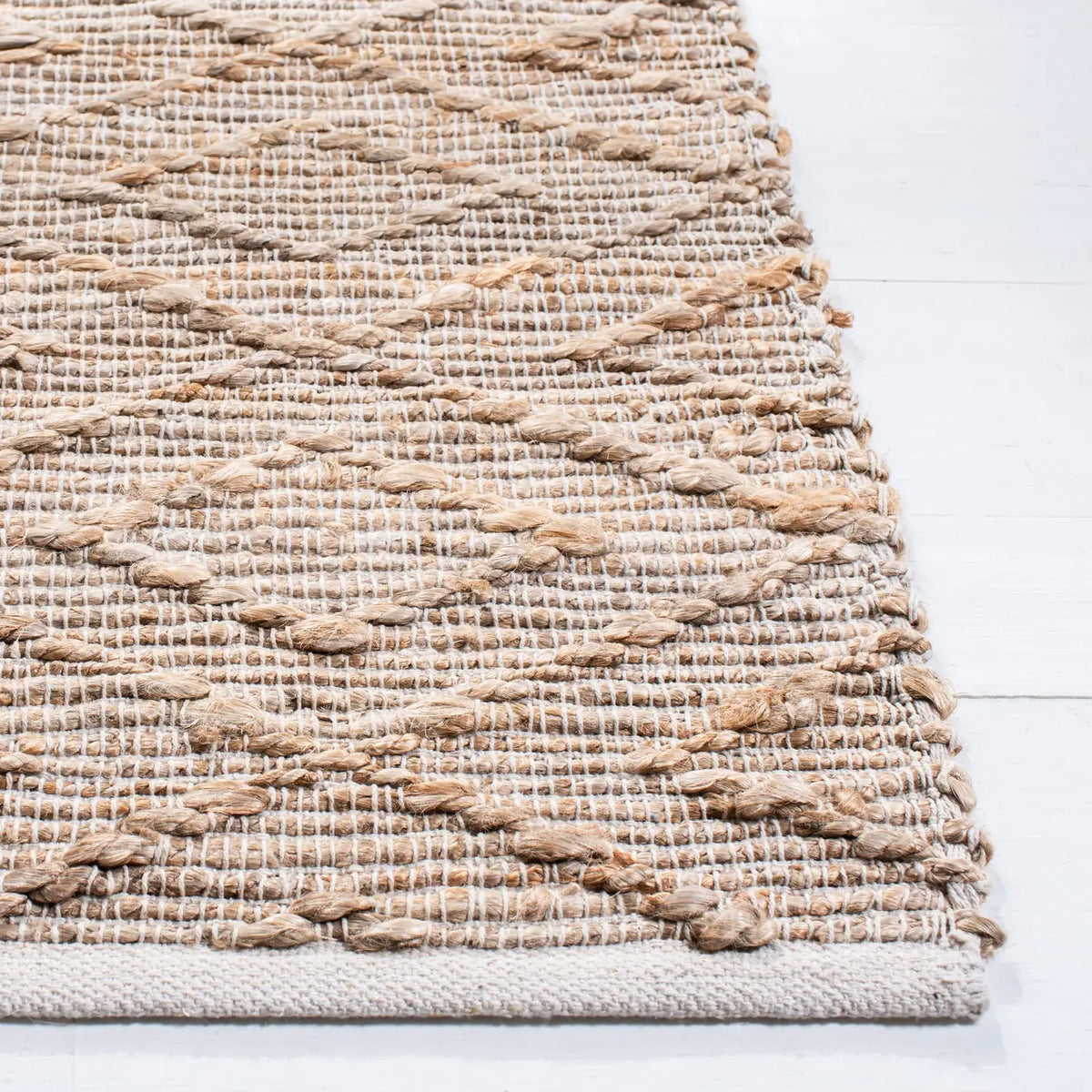 Safavieh Natural Fiber 4'-0" x 6'-0" Rug in Natural