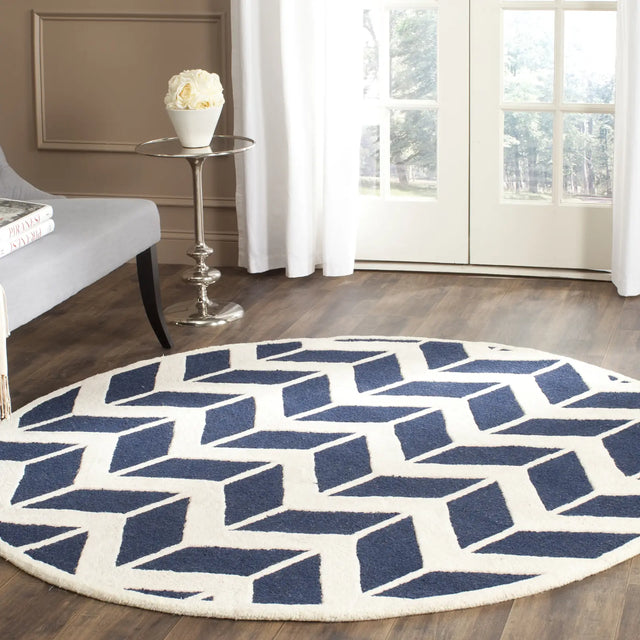 Safavieh Cambridge 6'-0" x 6'-0" Rug in Navy / Ivory