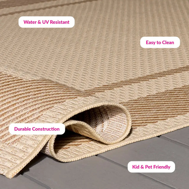 Safavieh Courtyard 5'-3" x 7'-7" Rug in Beige / Dark Beig