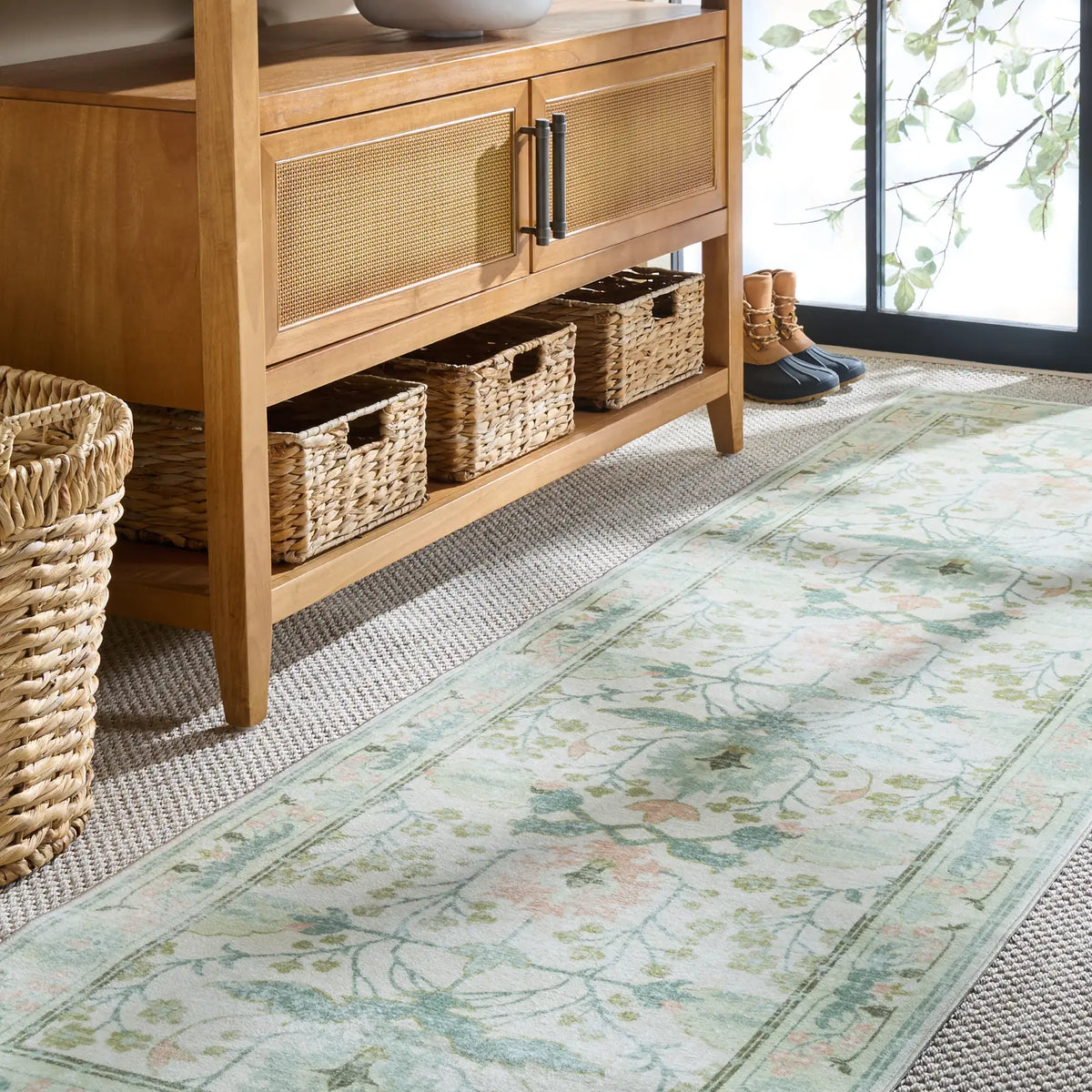 Safavieh Martha Stewart Washable 2'-6" x 8'-0" Rug in Beige / Green