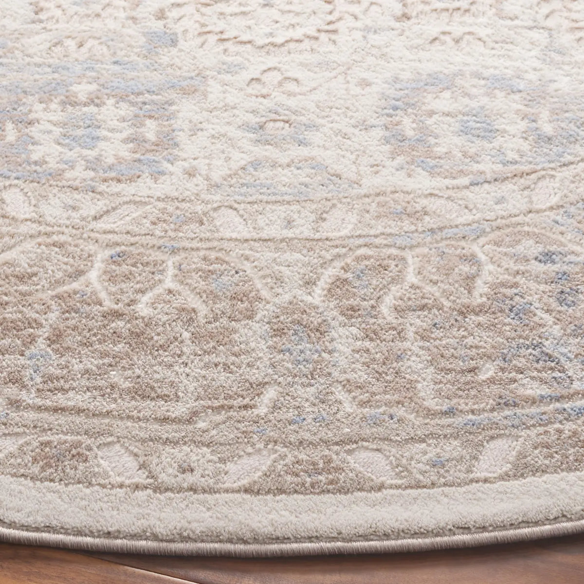 Safavieh Prestige 6'-7" x 6'-7" Rug in Beige / Light Blue