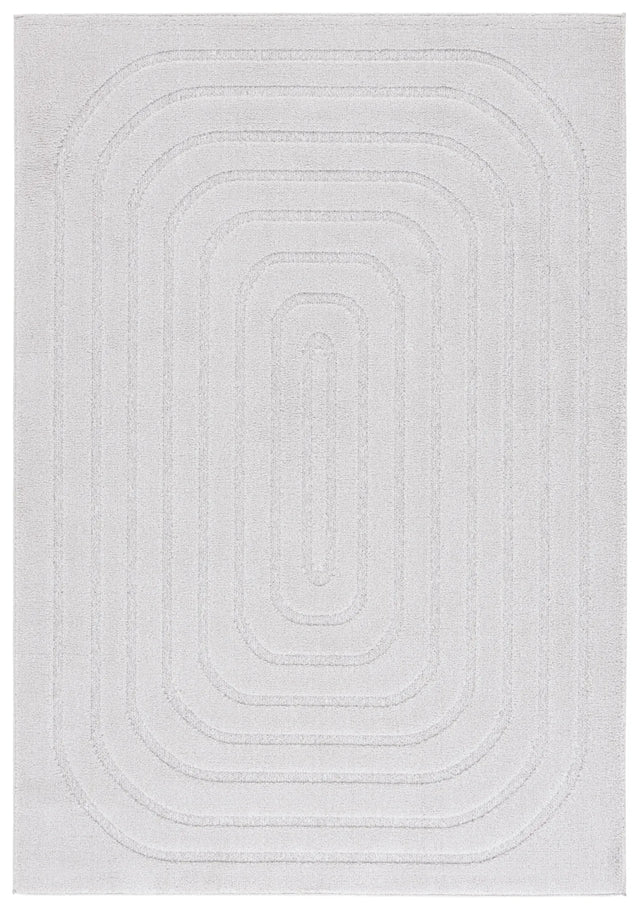 Safavieh Ramona 5'-3" x 7'-6" Rug in Light Grey