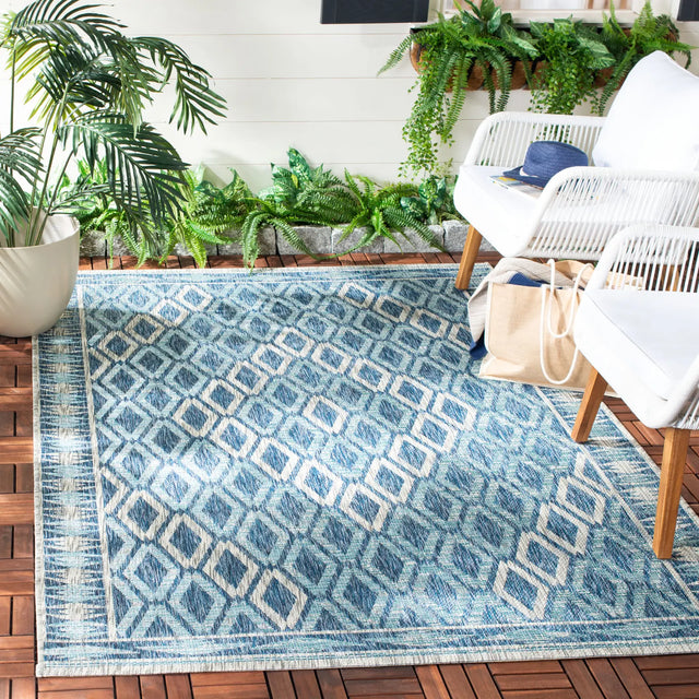 Safavieh Courtyard 4'-0" x 5'-7" Rug in Navy / Grey