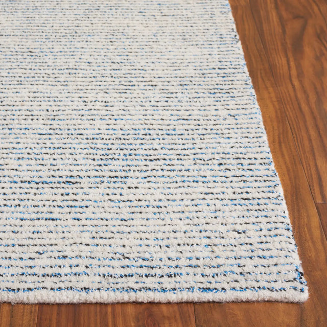 Safavieh Abstract 4'-0" x 6'-0" Rug in Blue / Black