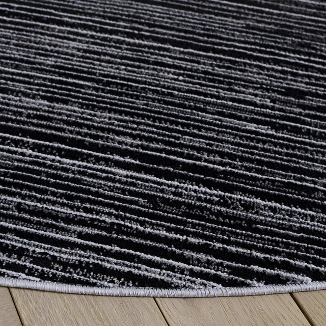 Safavieh Mila 6'-7" x 6'-7" Rug in Beige / Black