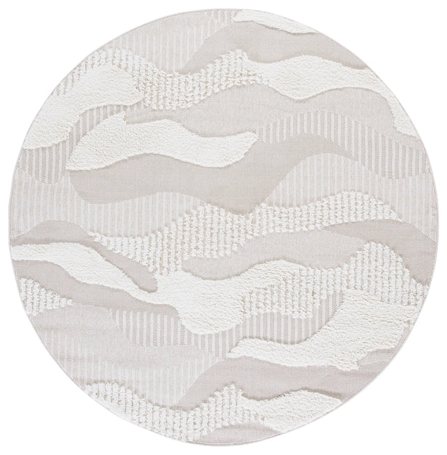 Safavieh Trends 6'-7" x 6'-7" Rug in Beige / Ivory