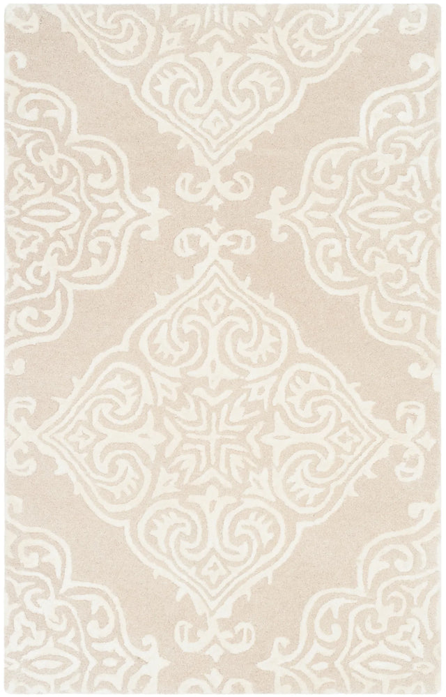 Safavieh Glamour 2'-0" x 3'-0" Rug in Beige / Ivory
