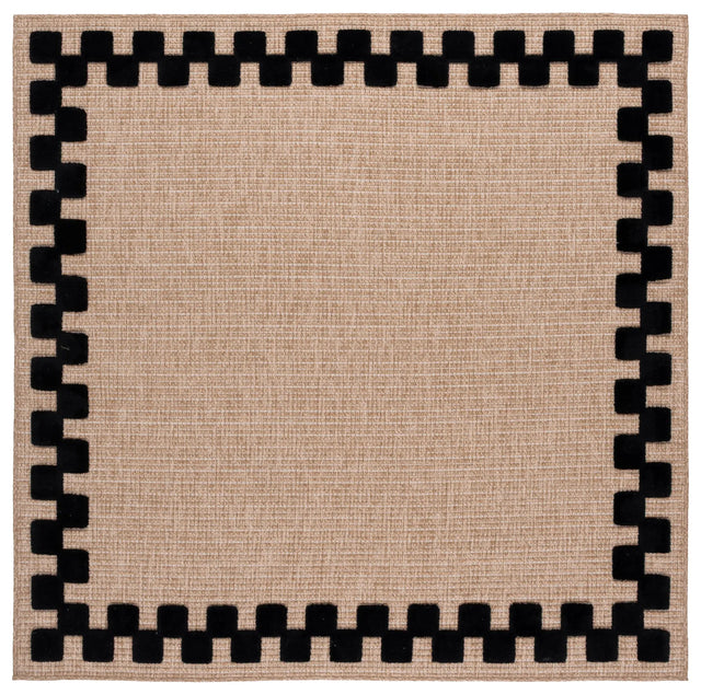 Safavieh Clayton 6'-7" x 6'-7" Rug in Natural / Black