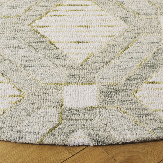 Safavieh Pine 6'-0" x 6'-0" Rug in Sage / Ivory