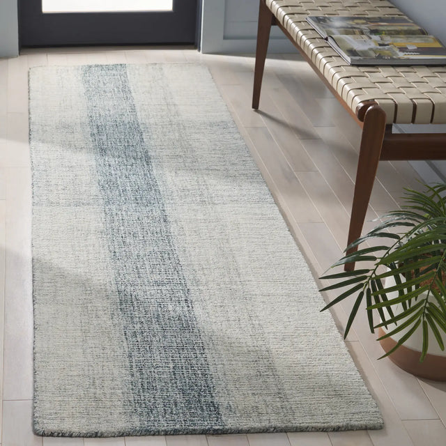Safavieh Metro 2'-3" x 8'-0" Rug in Grey / Blue