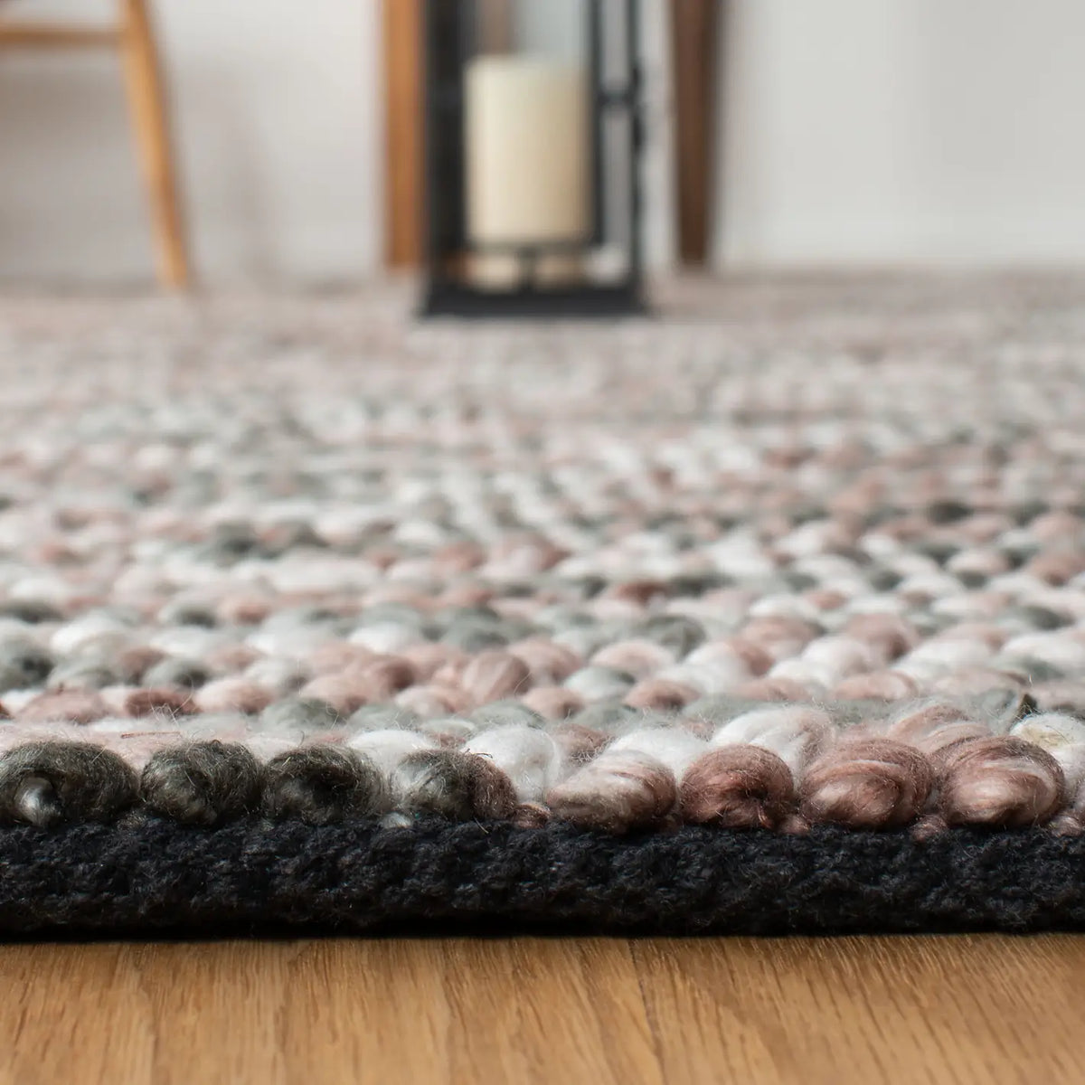 Safavieh Natura 6'-0" x 9'-0" Rug in Brown / Ivory