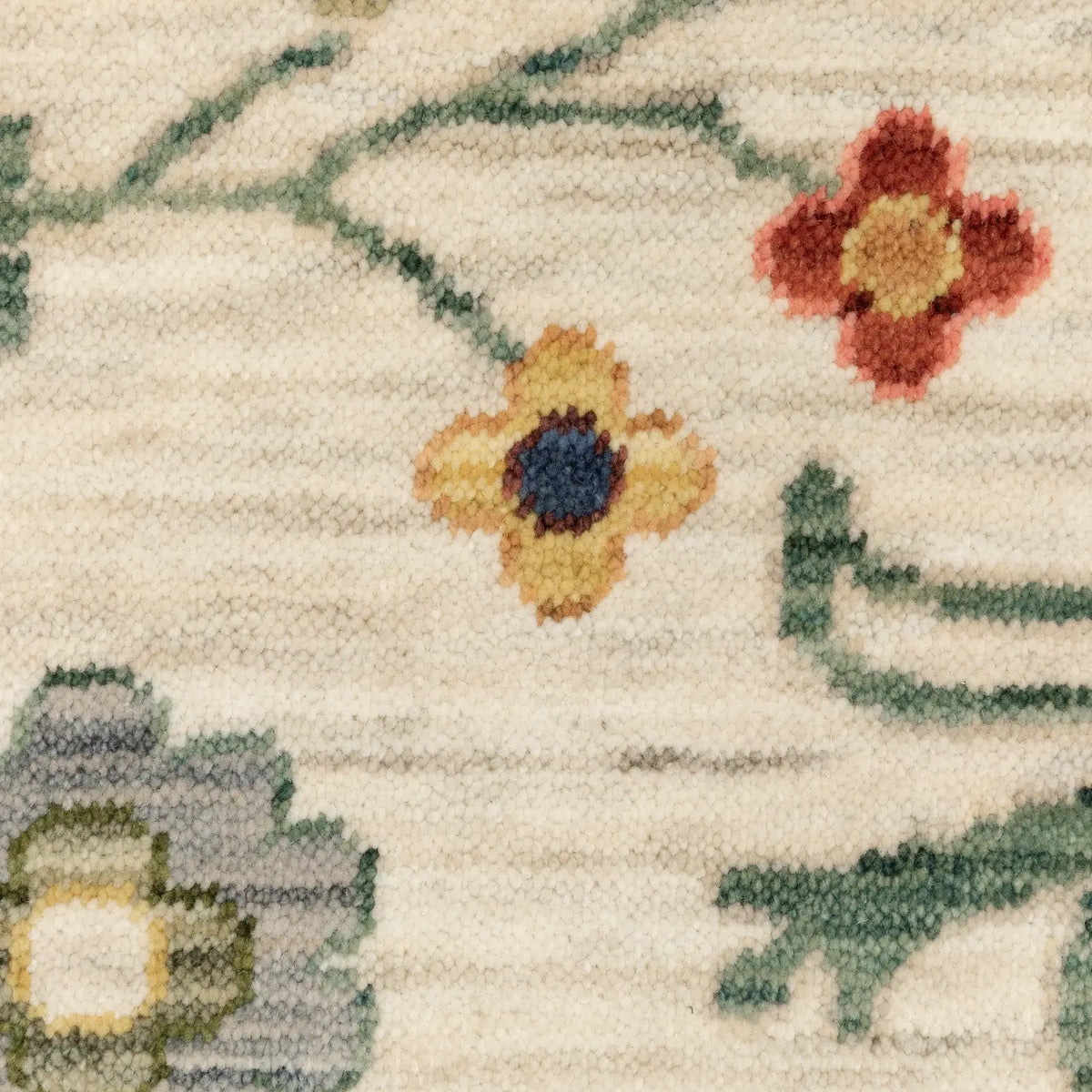 Oriental Weavers Sphinx LUCCA 2888L Ivory Floral Rugs - room scene 2