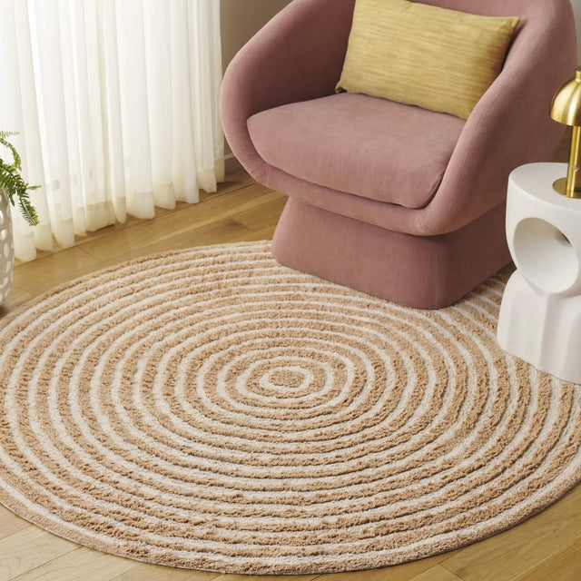 Safavieh Easy Care 5'-0" x 5'-0" Rug in Orange / Ivory