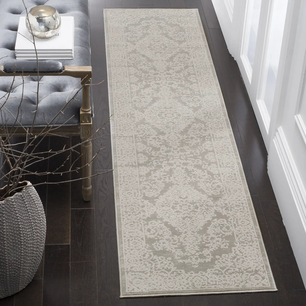 Safavieh Princeton 2'-0" x 10'-0" Rug in Grey / Beige