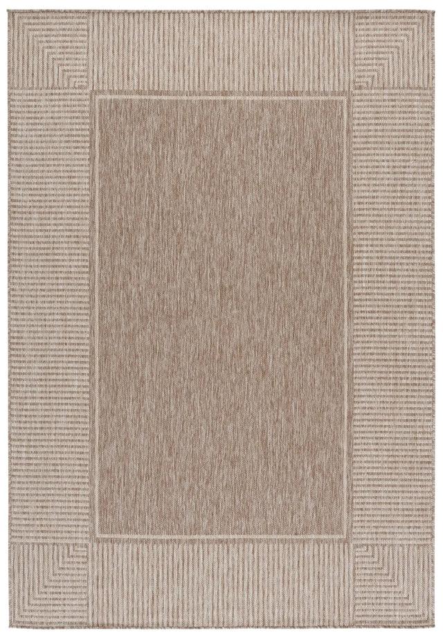 Safavieh Beach House 5'-3" x 7'-6" Rug in Beige / Light Beige