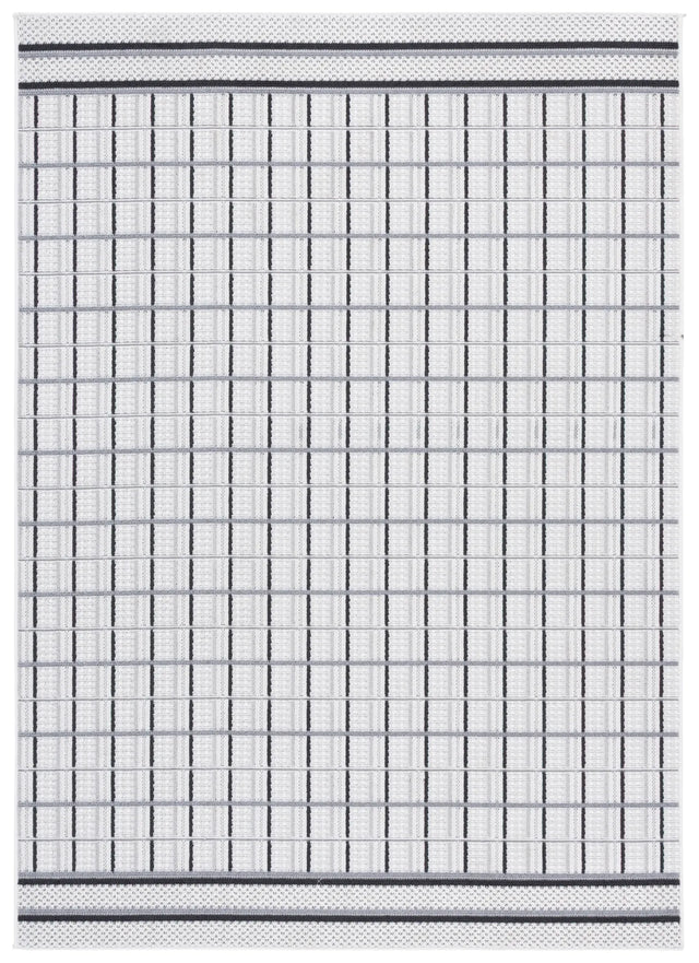 Safavieh Veranda 4'-0" x 6'-0" Rug in Grey / Dark Grey