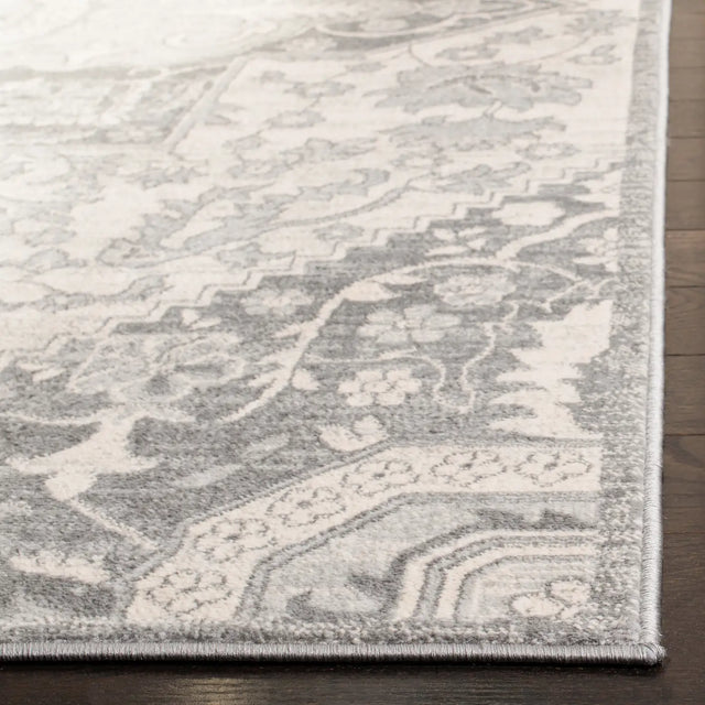 Safavieh Brentwood 5'-3" x 7'-6" Rug in Grey / Cream