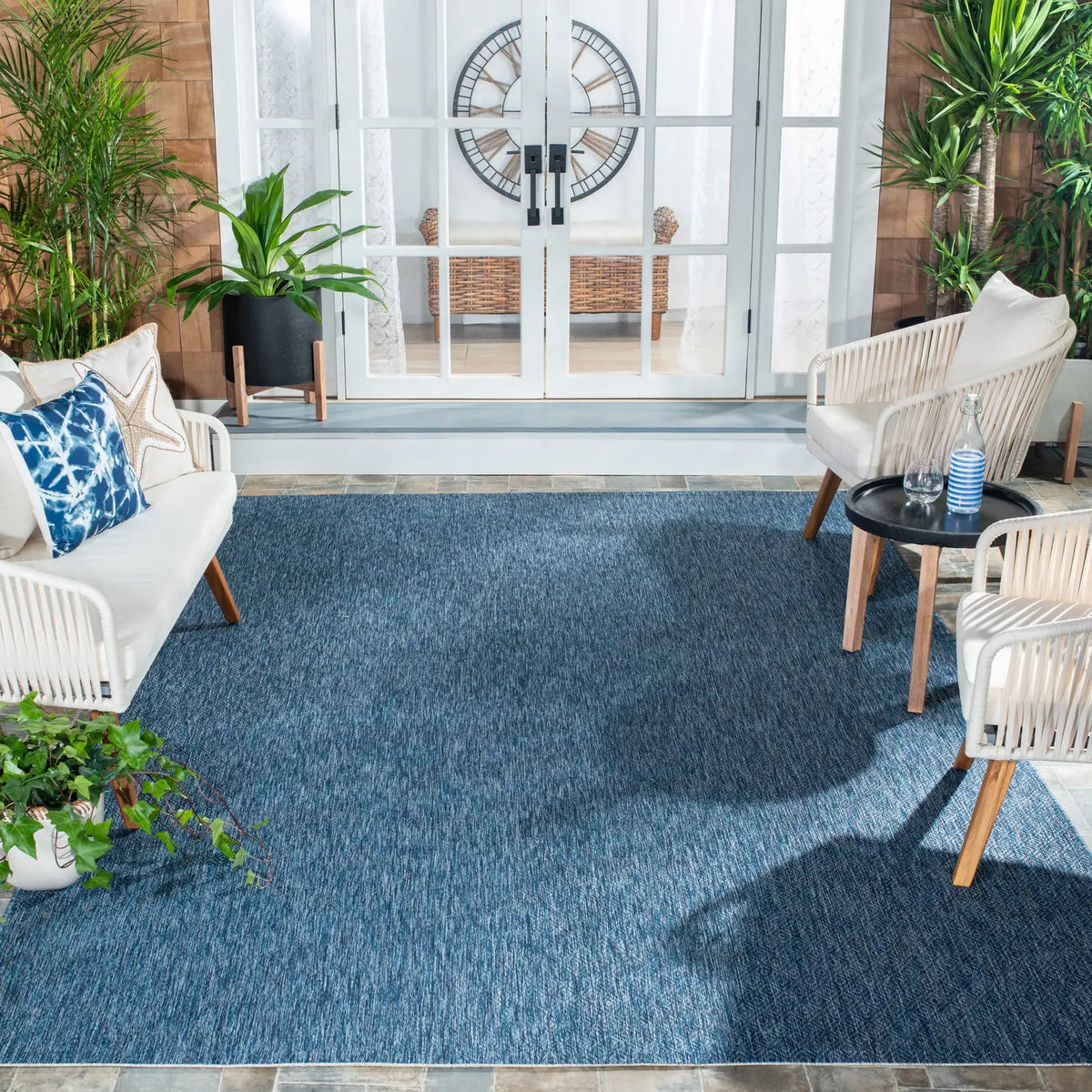 Safavieh Courtyard 10'-0" x 14'-0" Rug in Navy / Navy