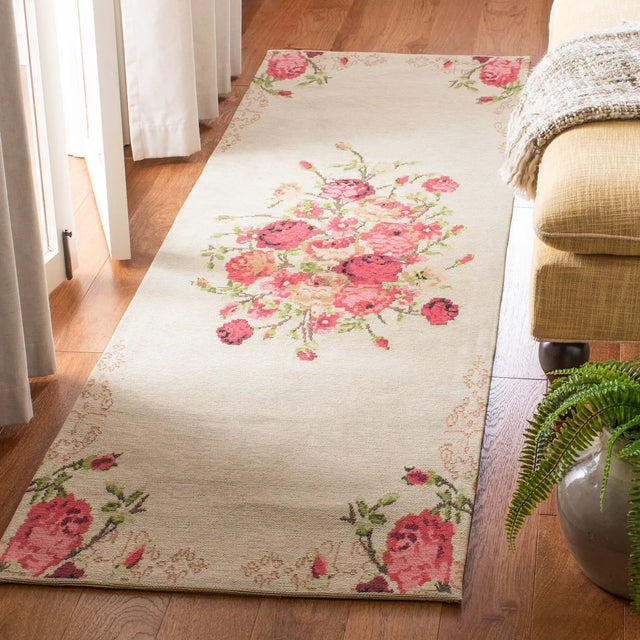 Safavieh Classic Vintage 2'-3" x 10'-0" Rug in Beige / Red