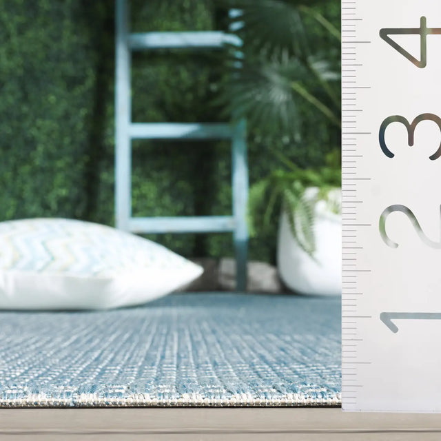 Safavieh Courtyard 4'-0" x 5'-7" Rug in Aqua / Grey