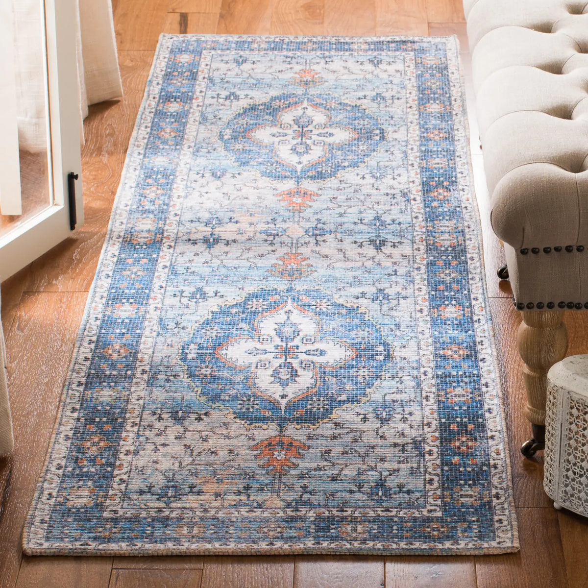 Safavieh Saffron 2'-3" x 8'-0" Rug in Blue / Ivory