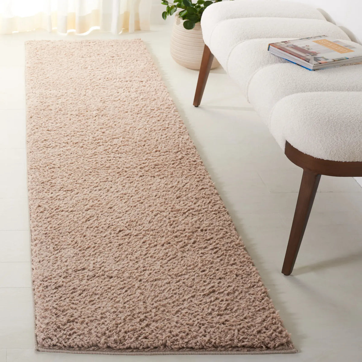 Safavieh Rumi Shag 2'-2" x 8'-0" Rug in Beige