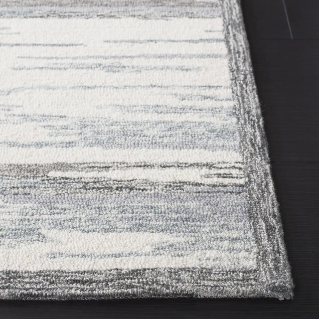 Safavieh Metro 4'-0" x 6'-0" Rug in Ivory / Grey