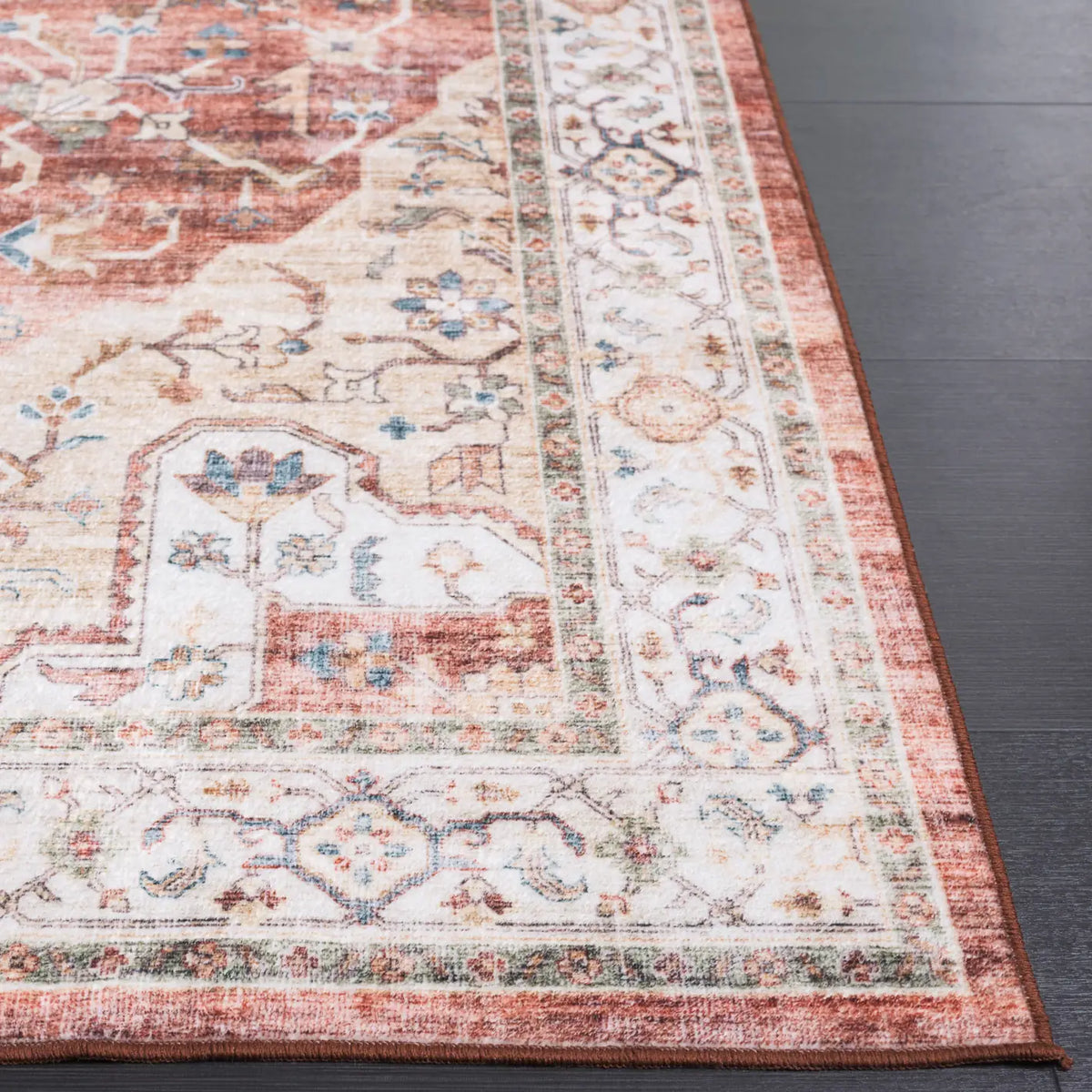 Safavieh Santa Monica 4'-0" x 6'-0" Rug in Rust / Gold