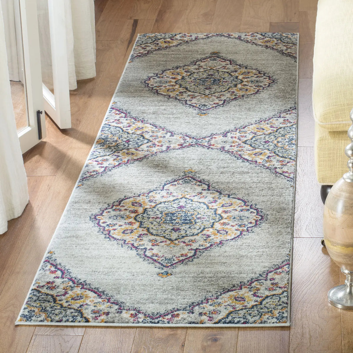 Safavieh Madison 2'-3" x 8'-0" Rug in Light Grey / Fuchsia