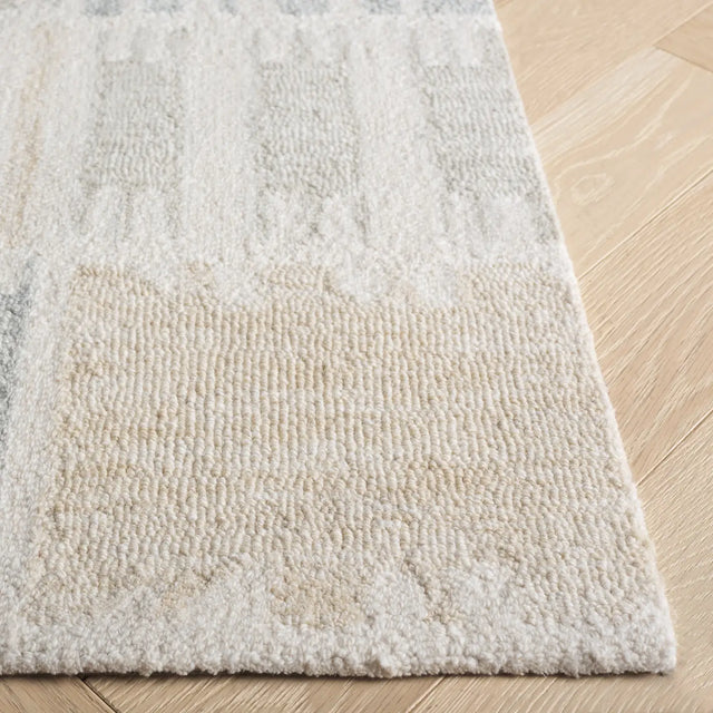 Safavieh Genre 4'-0" x 6'-0" Rug in Beige / Grey