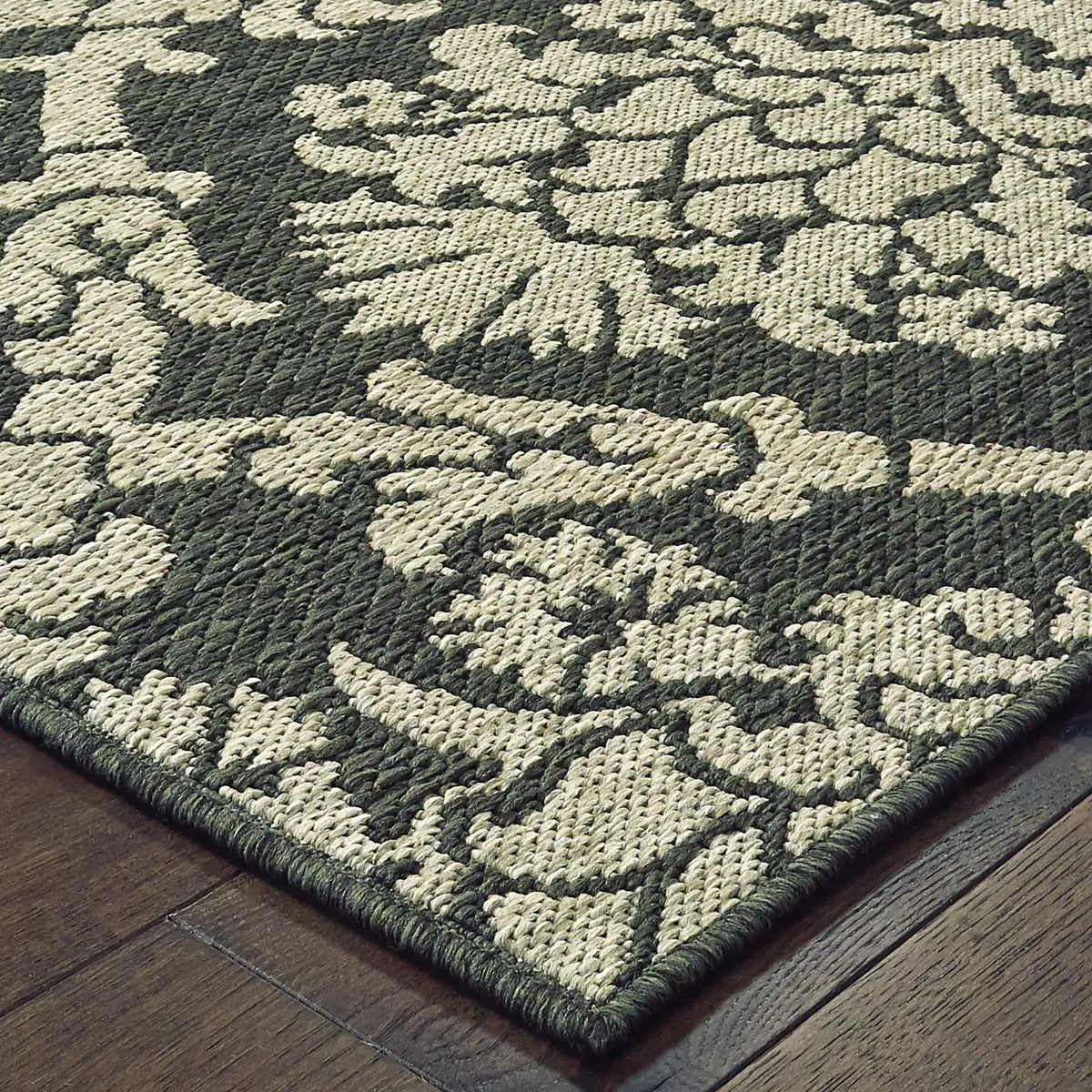 Oriental Weavers Latitude 8020K Grey/ Charcoal Rug - corner detail